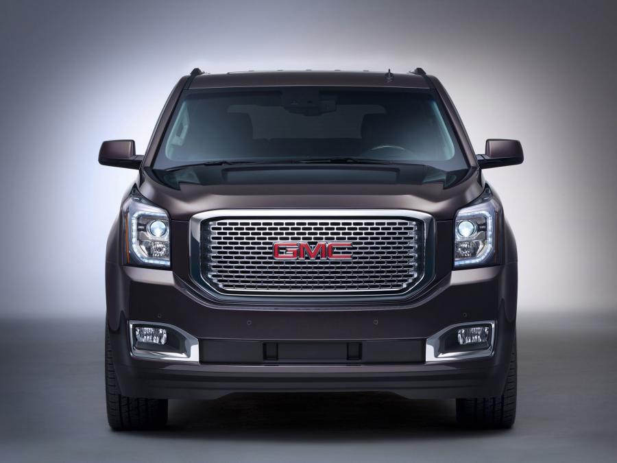  GMC Yukon Denali 2015 года  (фото 8 из 52)